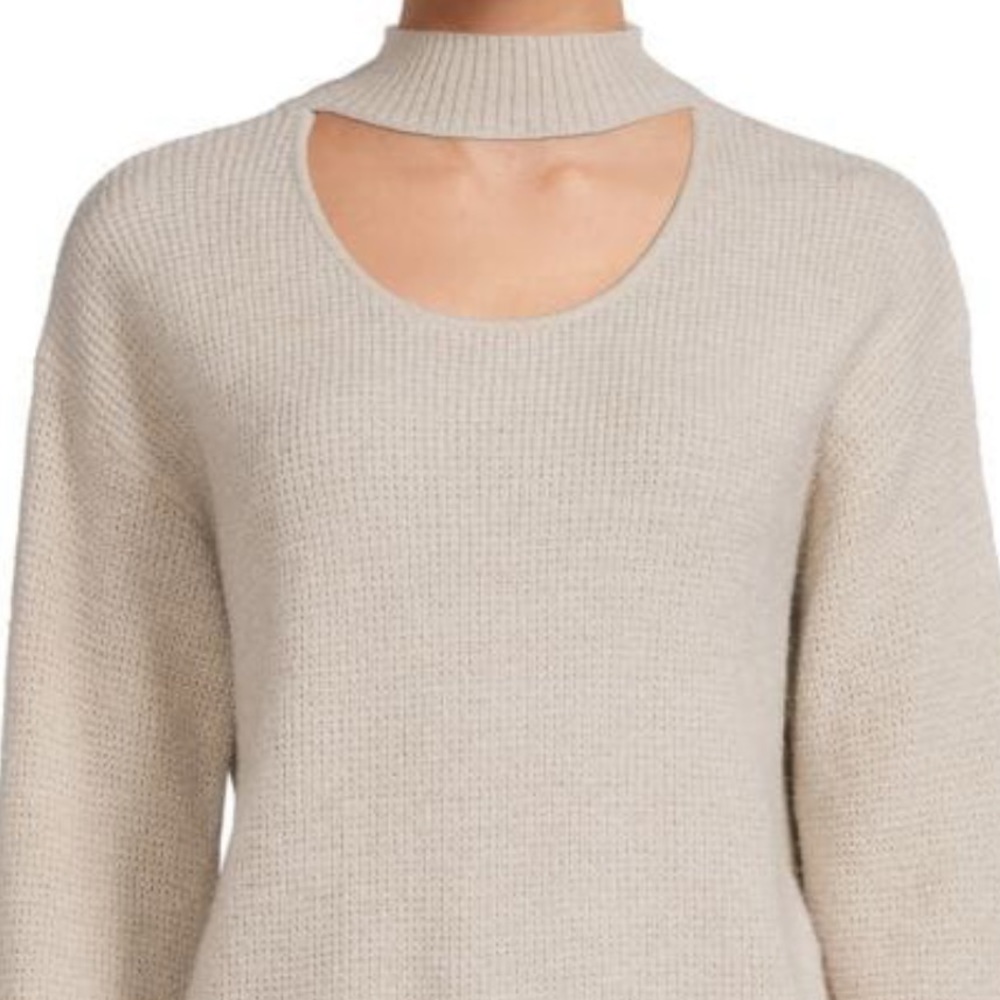 Cut out sweater - Picture 2 of 2